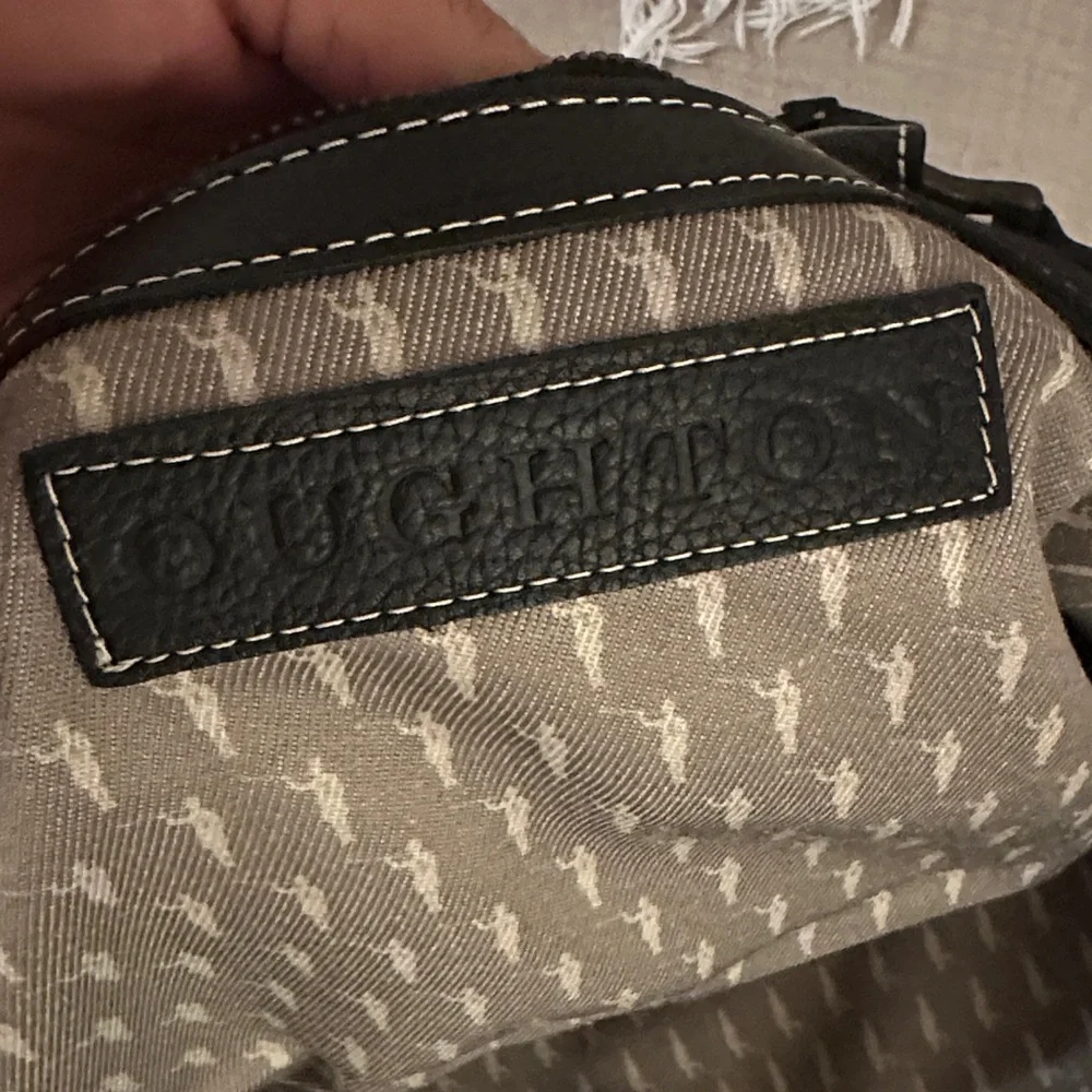 Elegant Black Tote Bag - Preloved